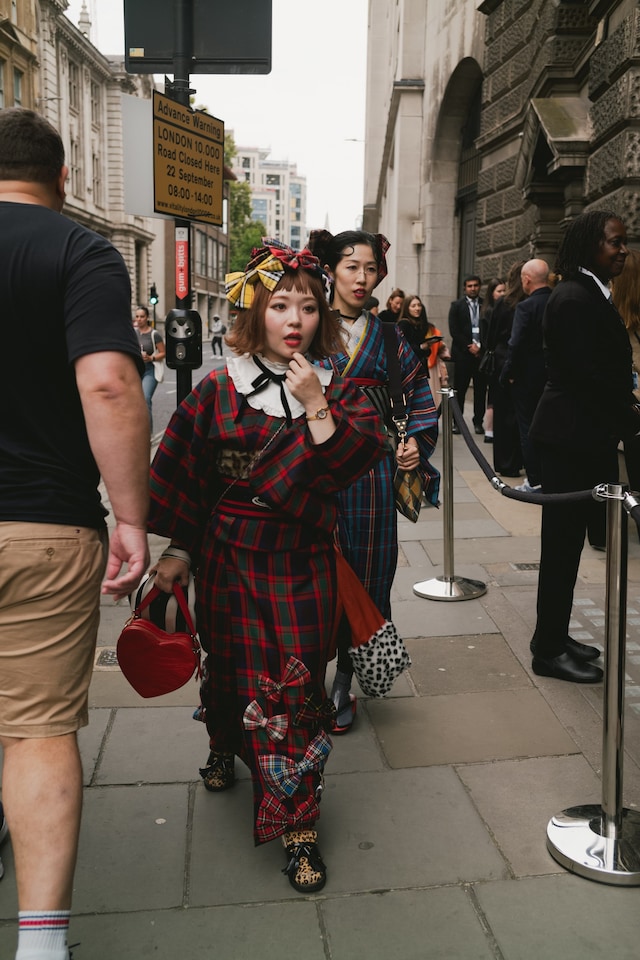London street style SS25 4