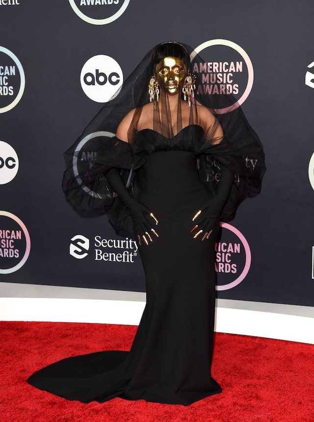 Cardi B 7