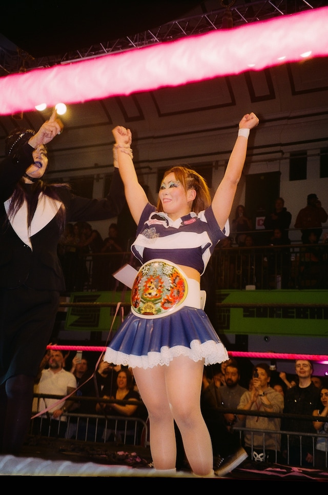 Sukeban London female wrestling 38
