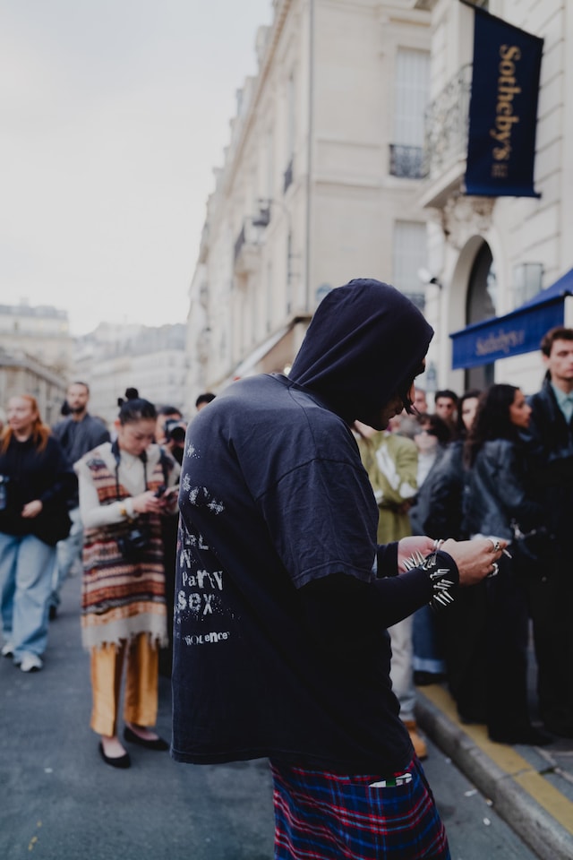 Paris street style SS25 7