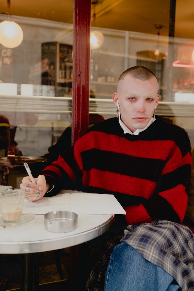 Paris street style SS25 23