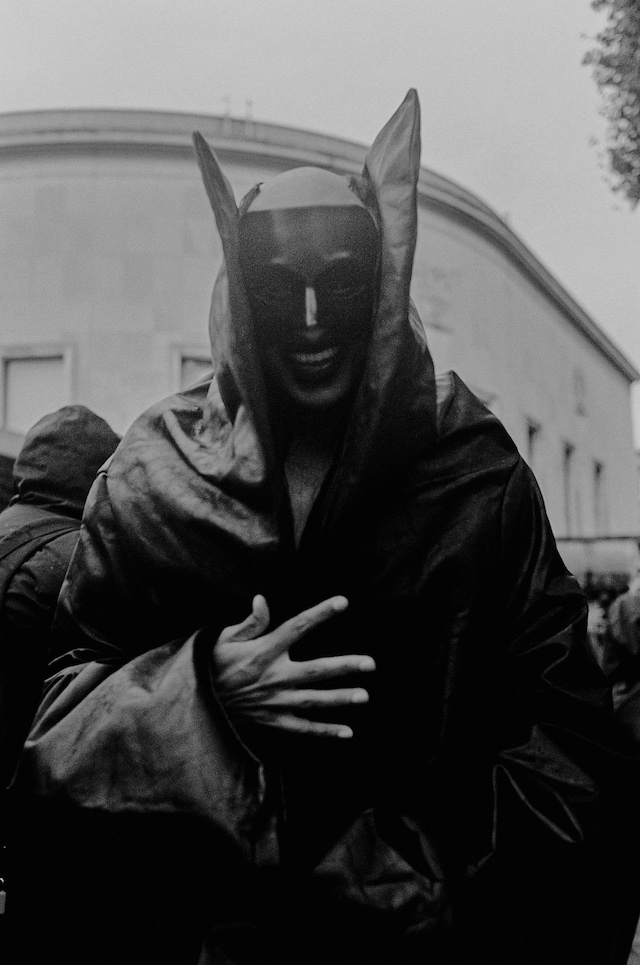 Paris street style SS25 13