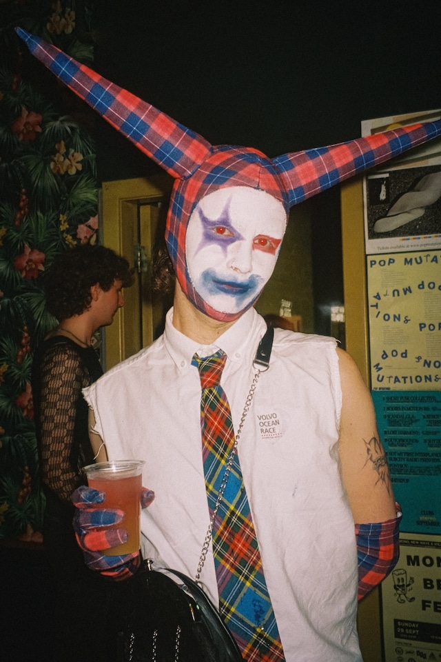 ponyboy glasgow 16