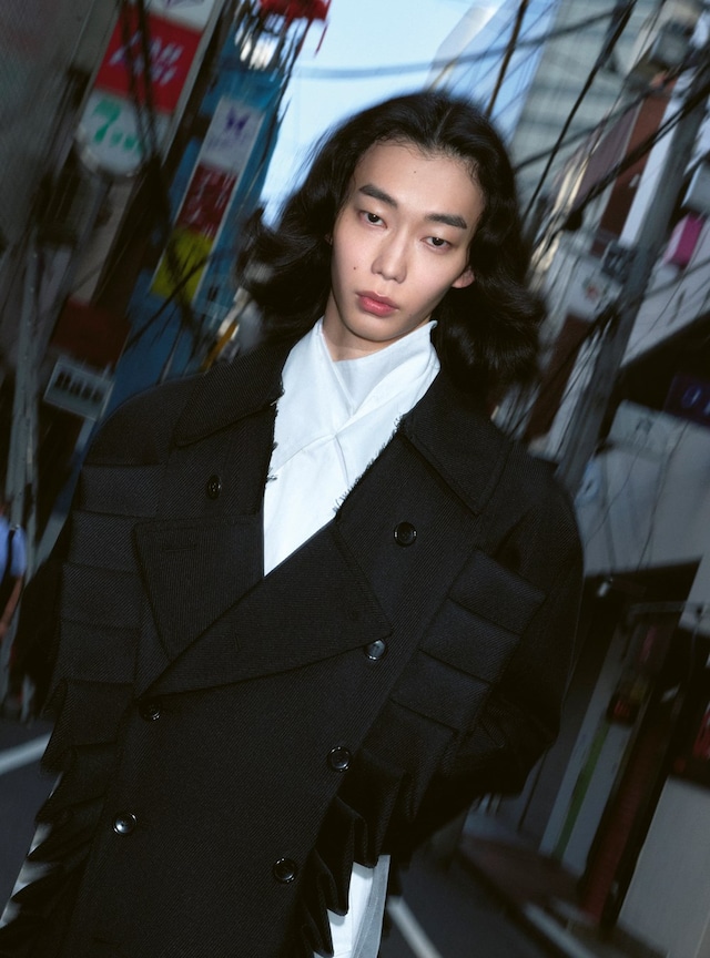 ManII-02_COV5-WELL2_CdG_KeizoKitajima_EllieGraceCu 1