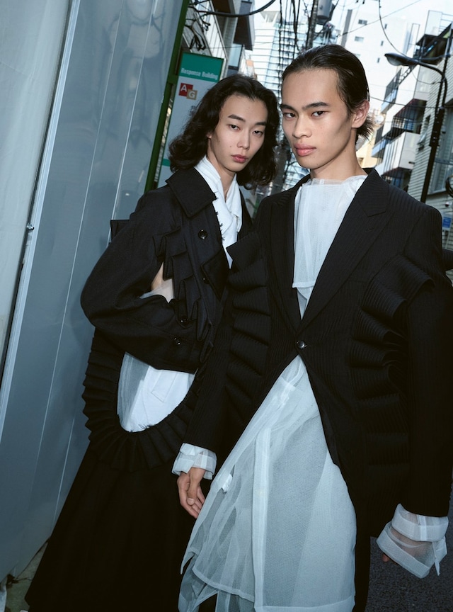 ManII-02_COV5-WELL2_CdG_KeizoKitajima_EllieGraceCu 4