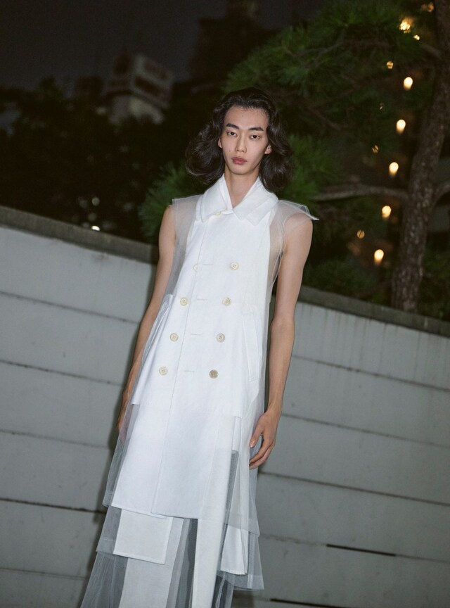 ManII-02_COV5-WELL2_CdG_KeizoKitajima_EllieGraceCu 11