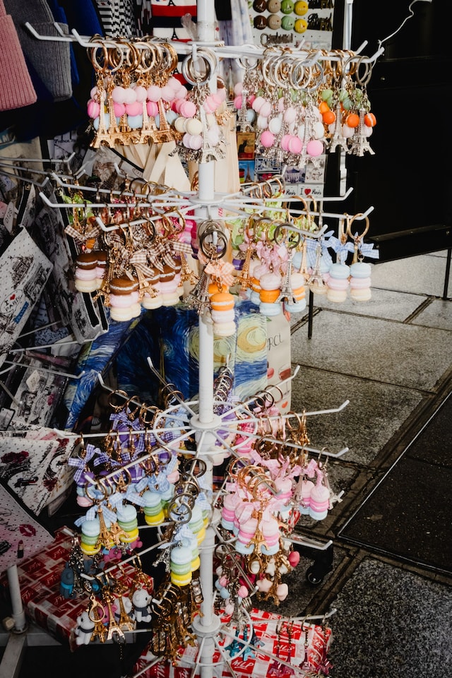 Charming Paris street style SS25 Yu Fujiwara 34