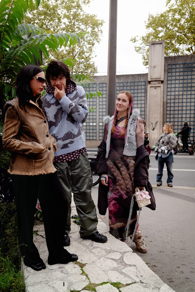 Charming Paris street style SS25 Yu Fujiwara 13
