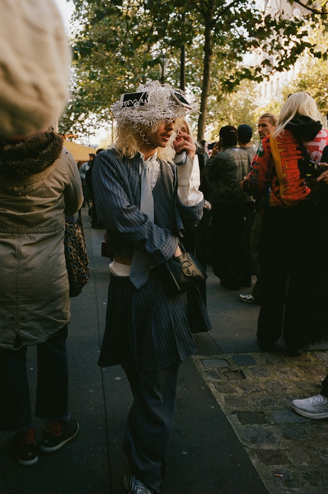 Charming Paris street style SS25 Yu Fujiwara 29