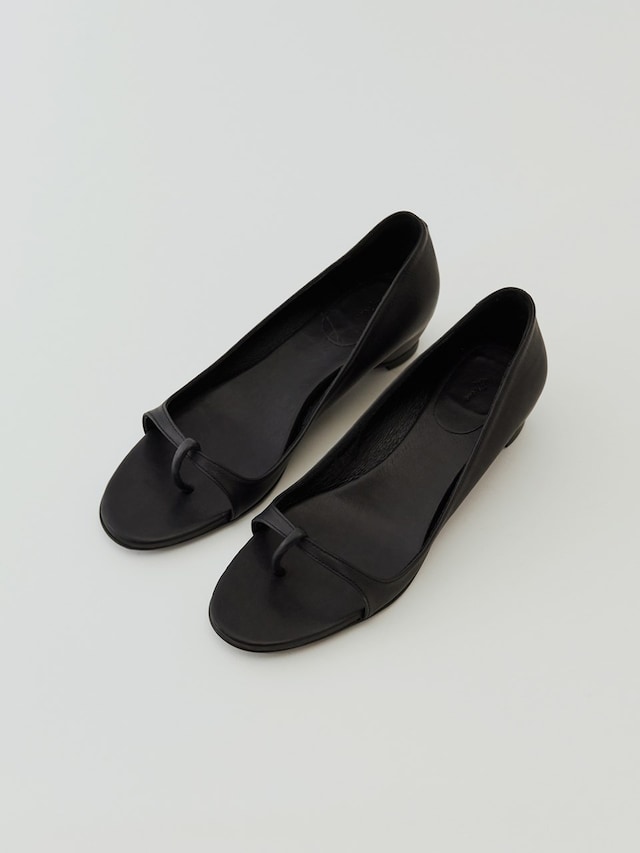 MOIA’S WEDGE FLIP FLOPS