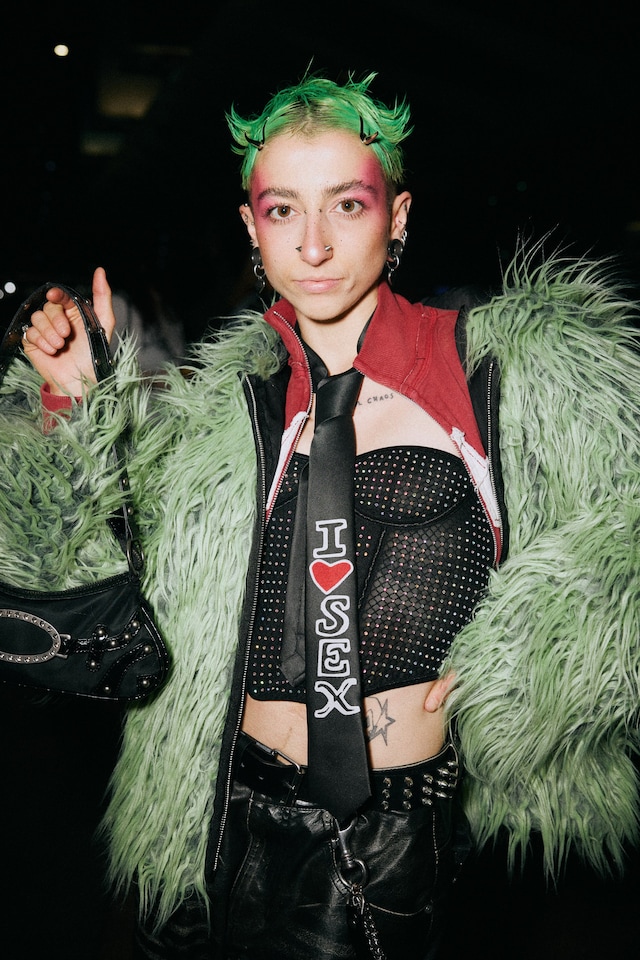 Charli xcx Brat tour O2 street style 9