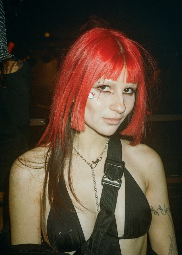 Inferno Beauty Looks 16