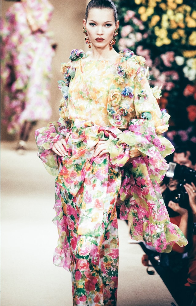 Kate Moss catwalk moments 17