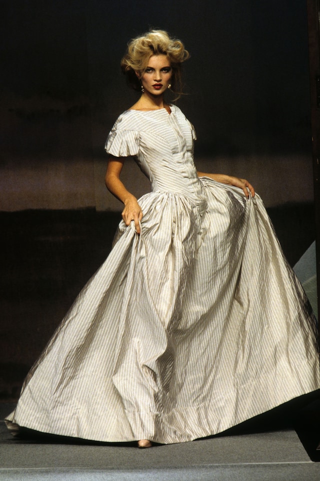 Kate Moss catwalk moments 4