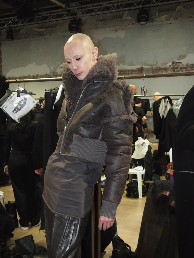 Rick Owens AW25 men’s backstage 11