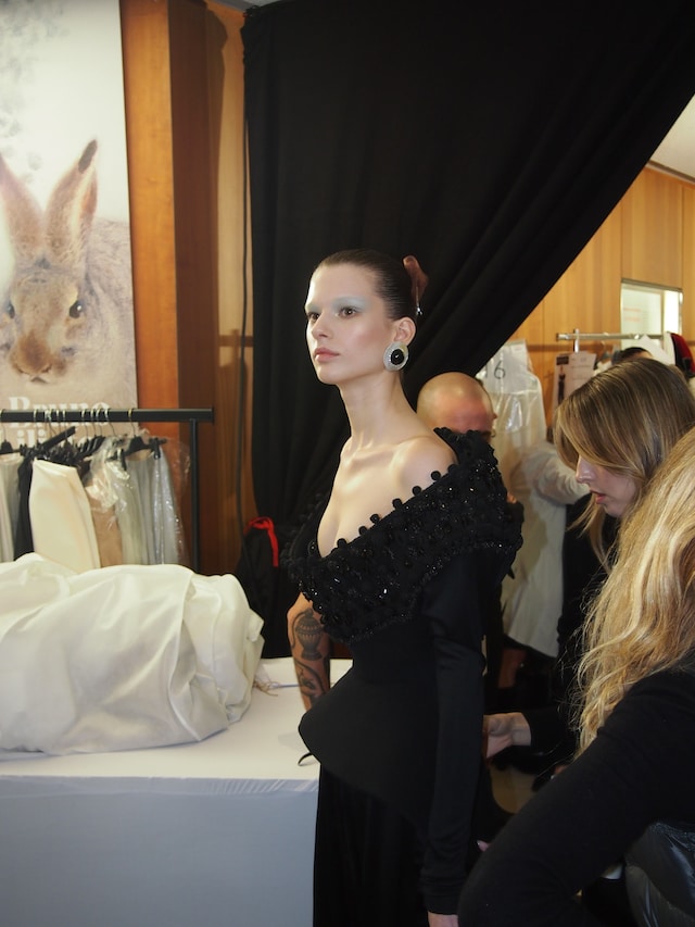 Schiaparelli SS25 backstage 8
