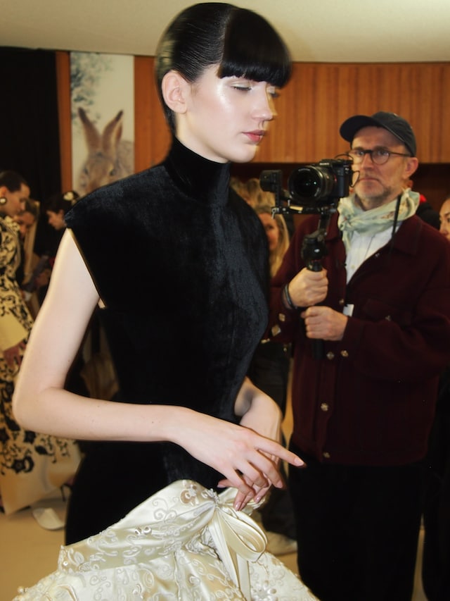 Schiaparelli SS25 backstage 11