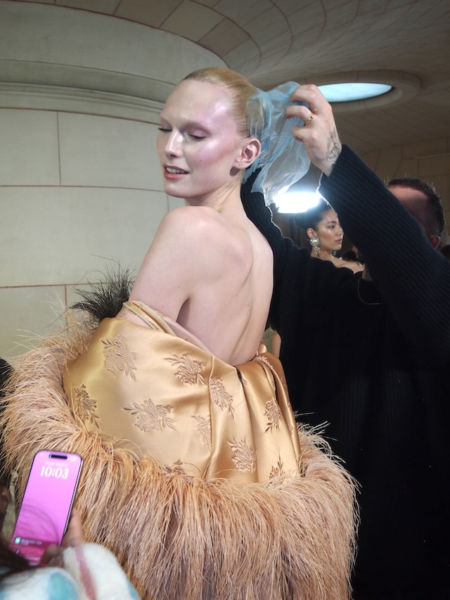 Schiaparelli SS25 backstage 25