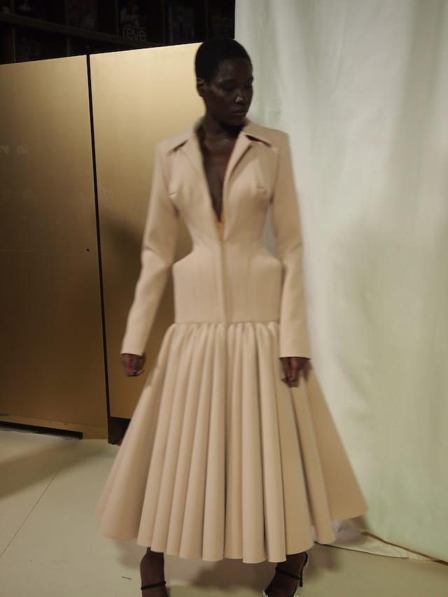 Schiaparelli SS25 backstage 32