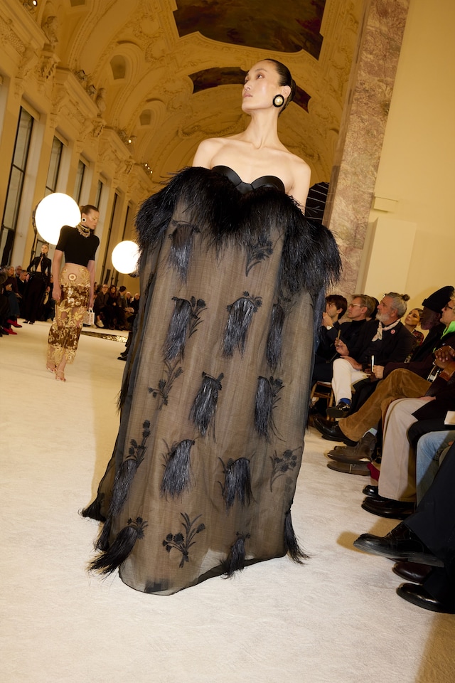 Schiaparelli SS25 15