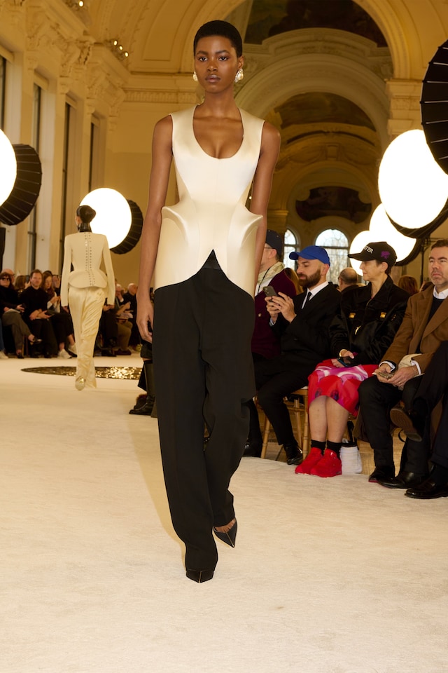 Schiaparelli SS25 20