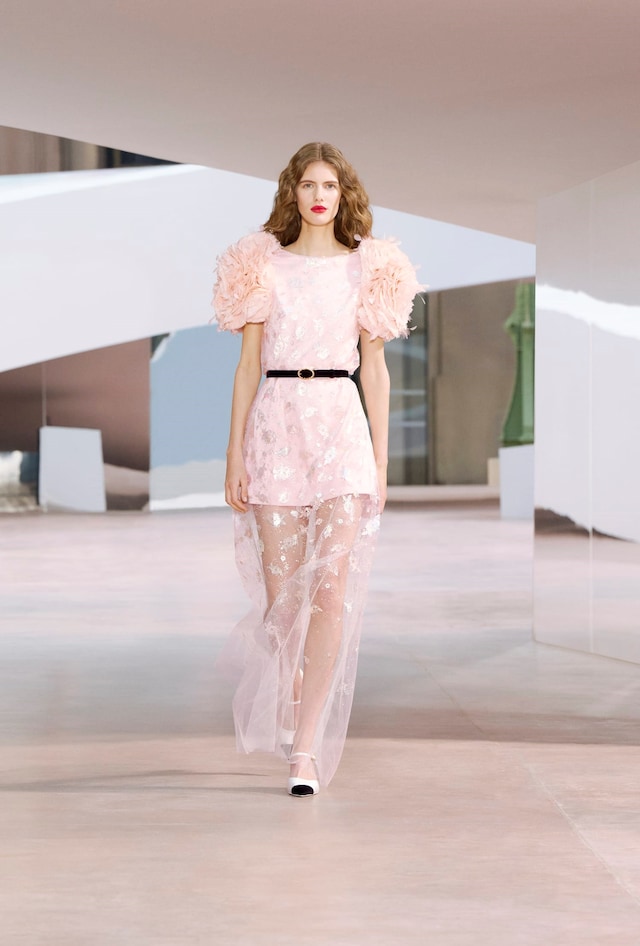 Chanel SS25 couture 8