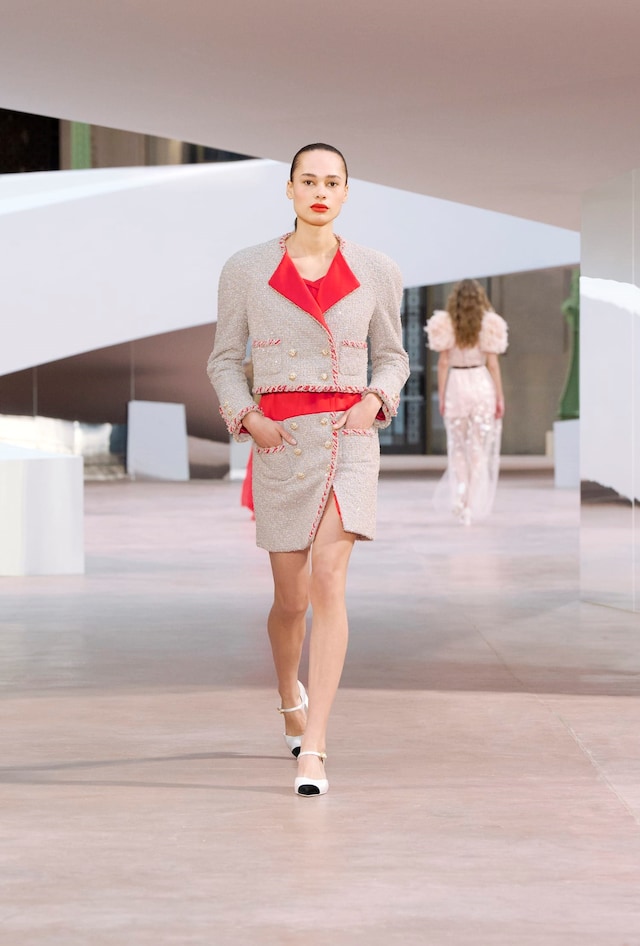 Chanel SS25 couture 16