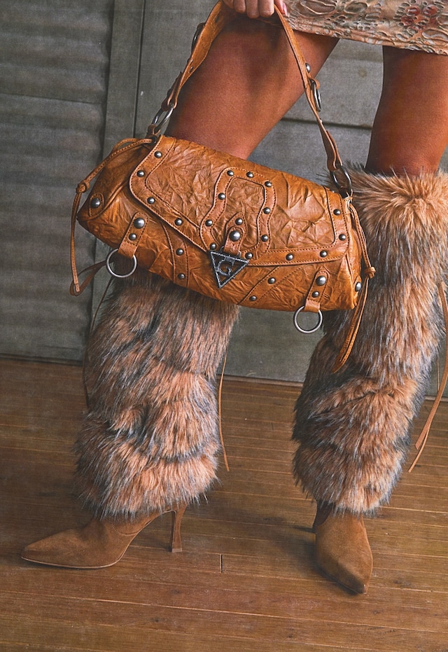 GUESS USA AW25 8