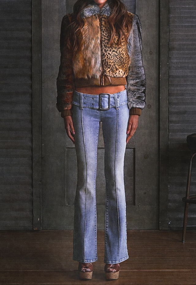 GUESS USA AW25 25