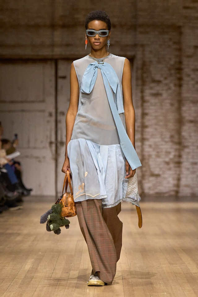 Coach AW25 13