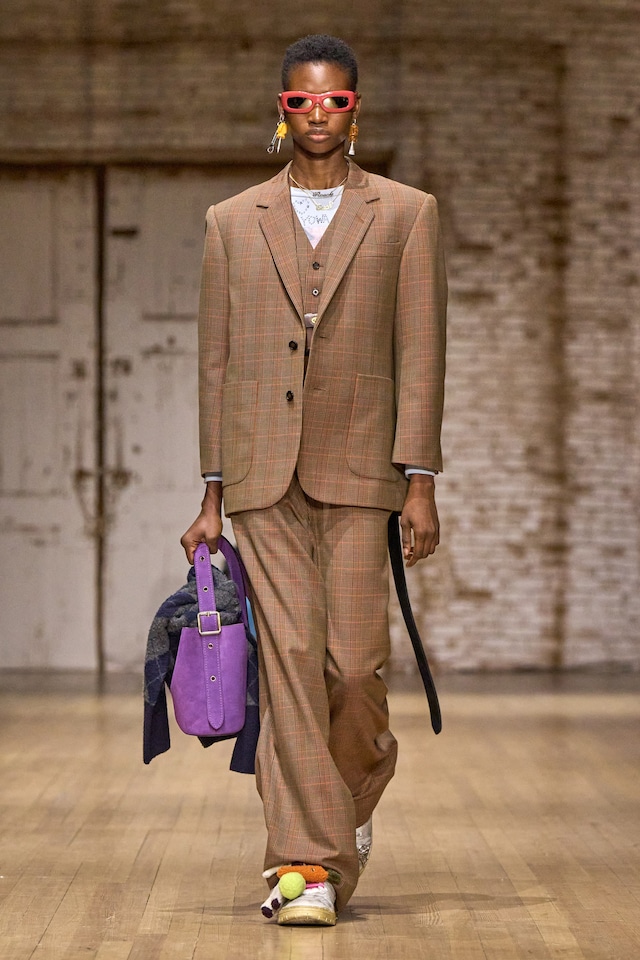Coach AW25 15