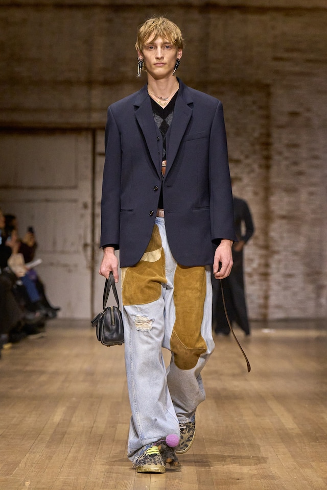 Coach AW25 23