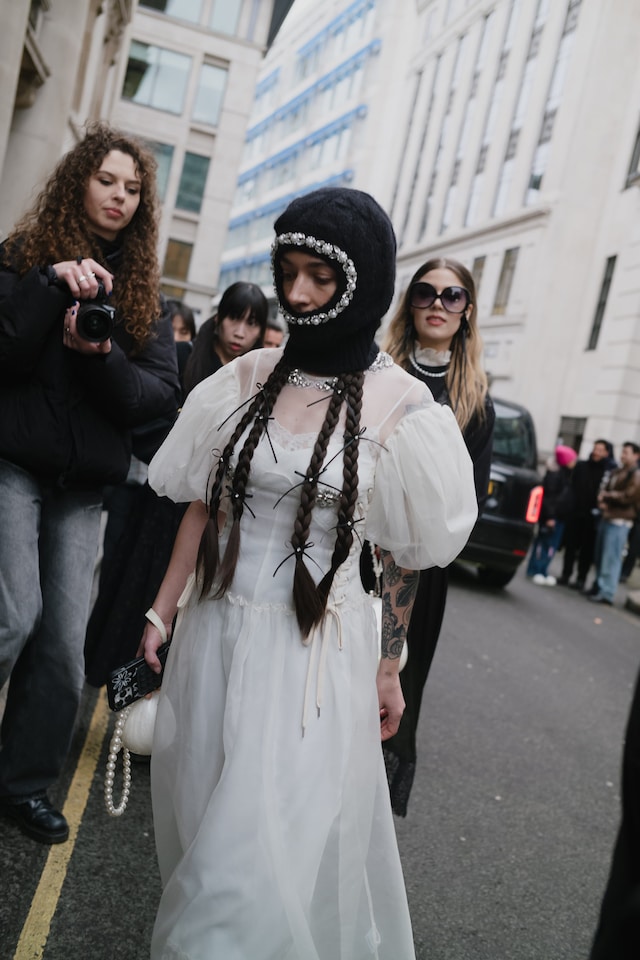 London Fashion Week street style AW25 15