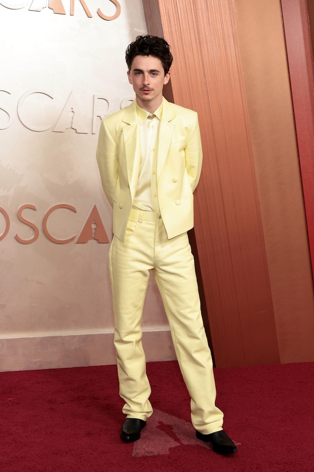 Timoth&#233;e Chalamet in custom Givenchy Oscars 2025 best dresse 2