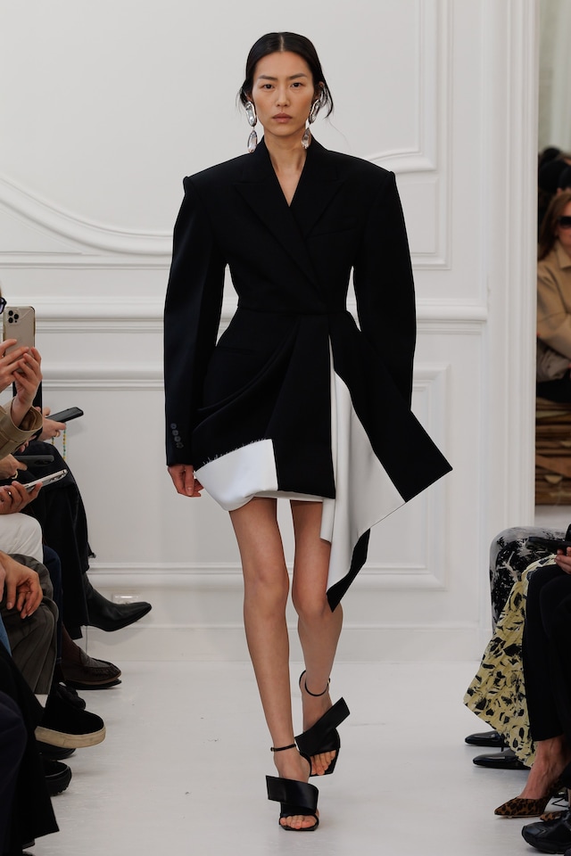 Givenchy AW25 48