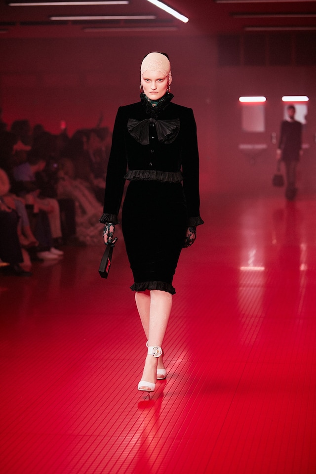 Valentino AW25 34