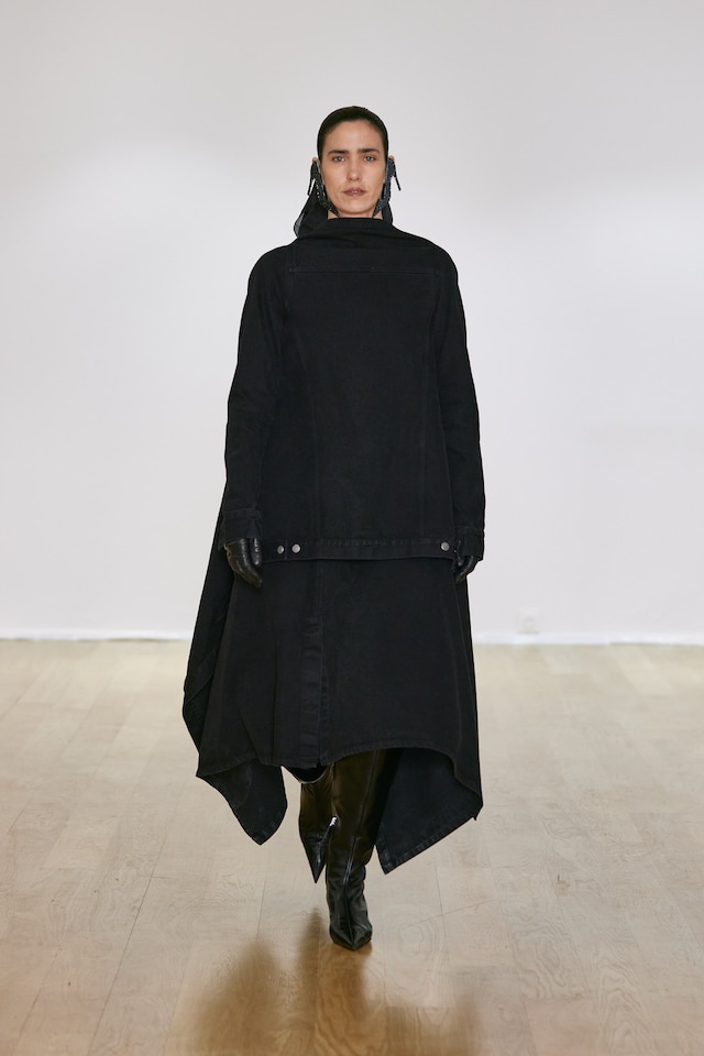 Abra AW25 12