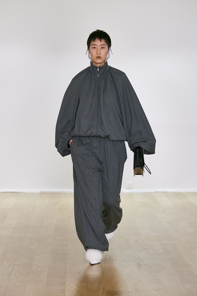 Abra AW25 19