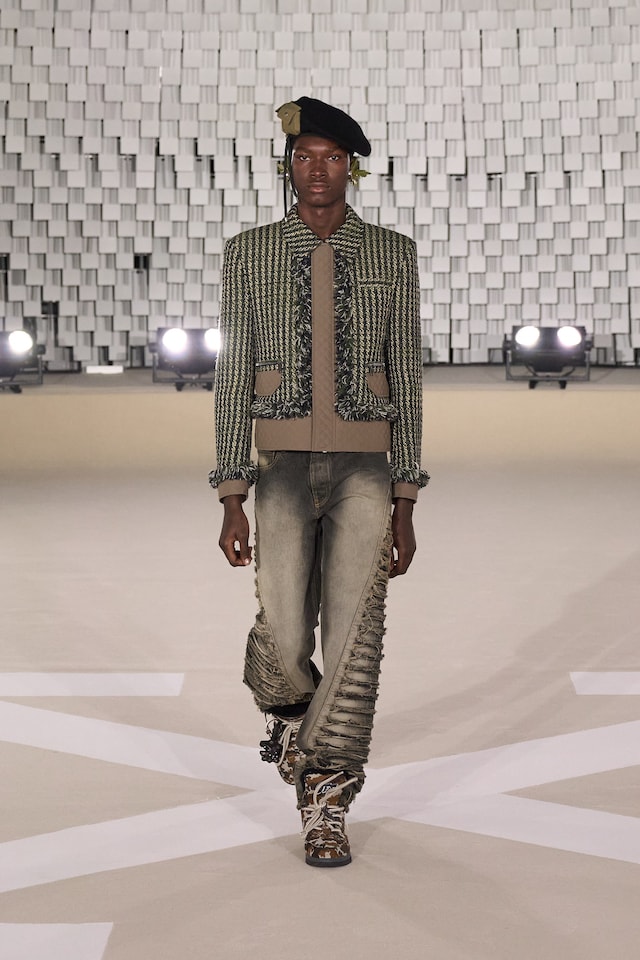 Off-White AW25 43