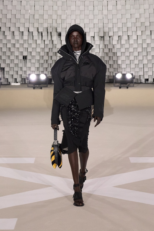Off-White AW25 44