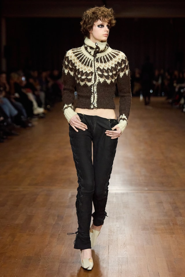 Hodakova AW25 4