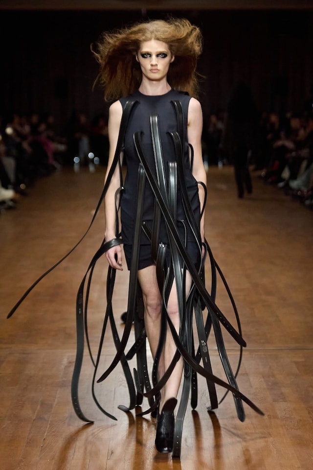 Hodakova AW25 11