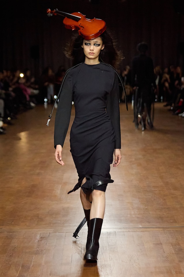Hodakova AW25 18