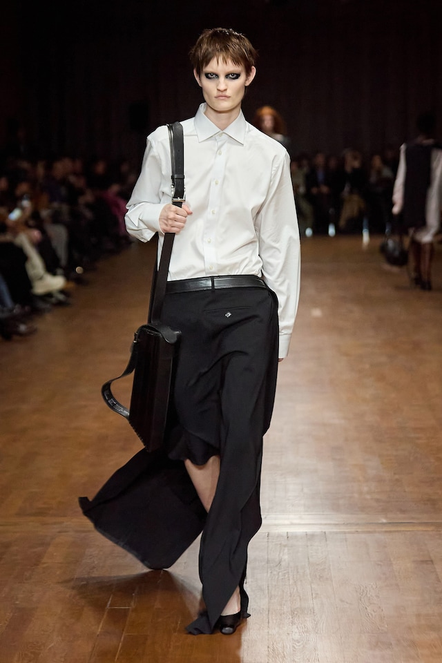 Hodakova AW25 22