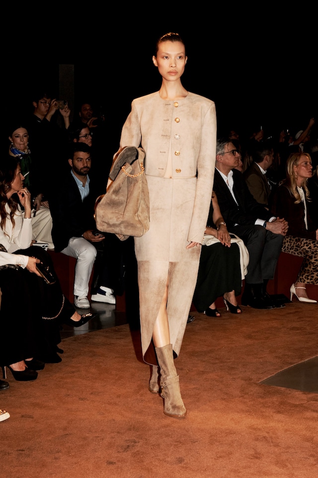 Schiaparelli AW25 ready-to-wear 24