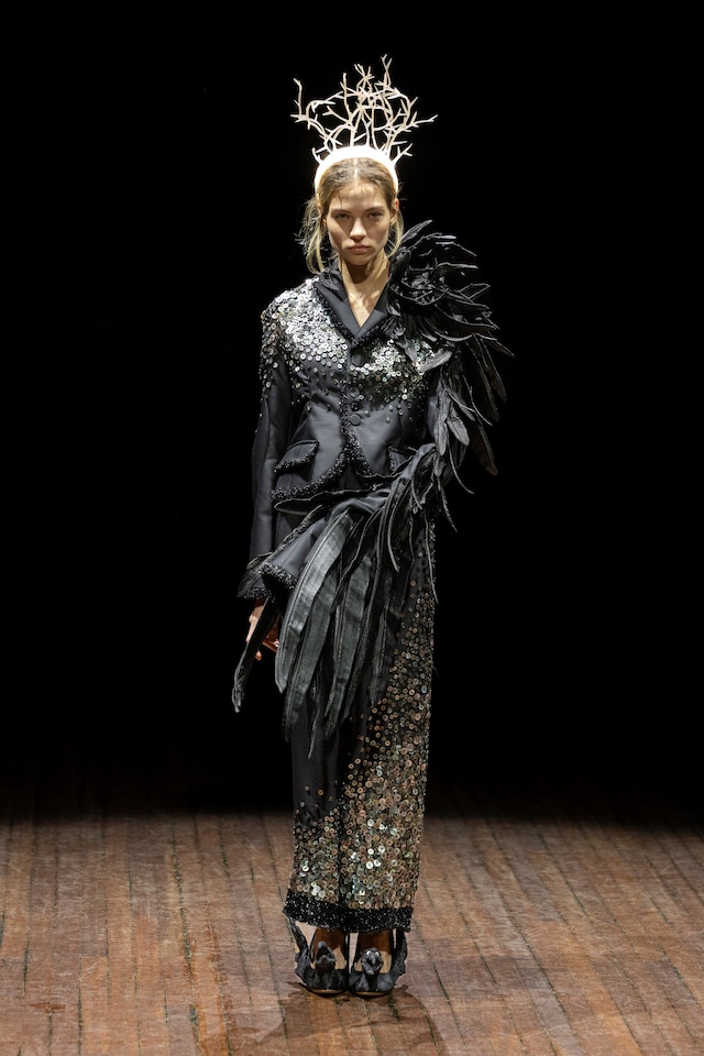 Undercover AW25 50
