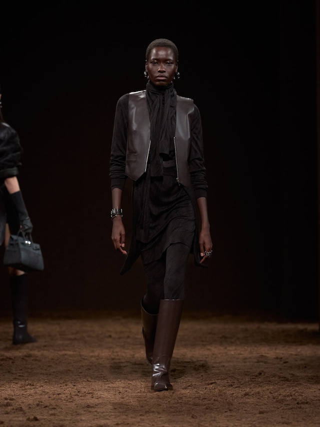 Herm&#232;s AW25 53