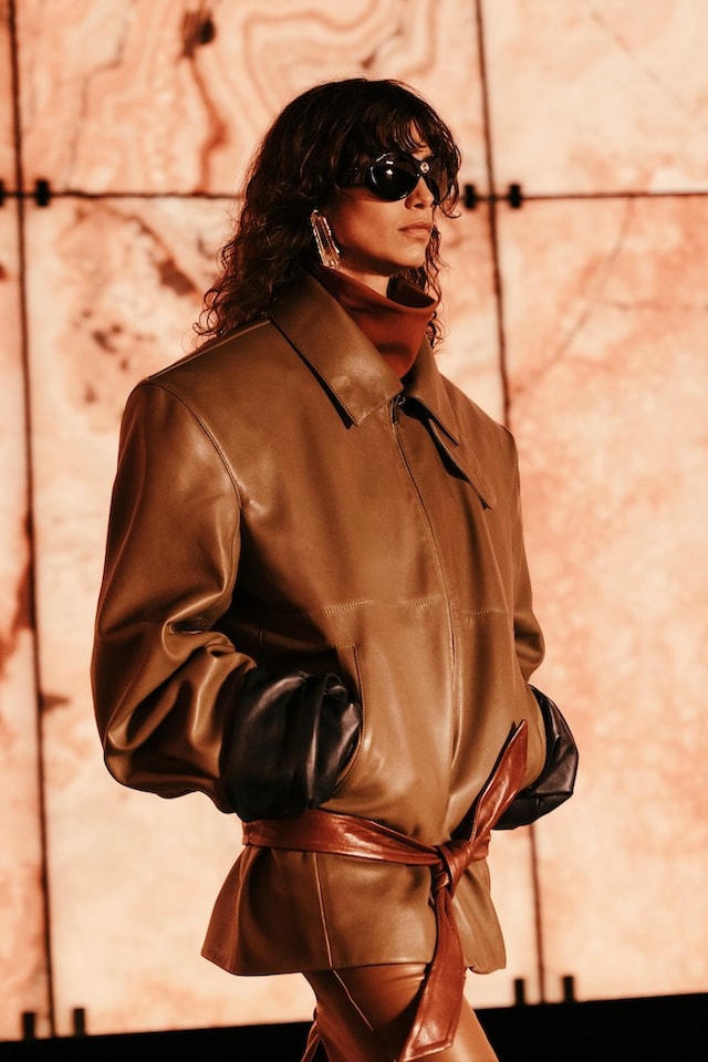 Saint Laurent SW25 womenswear show by Anthony Vaccarello 7