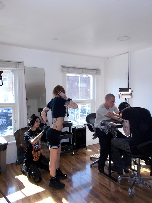 Jonah Slater and BTS of the Dilara Findikoğlu’s AW25 dress 37