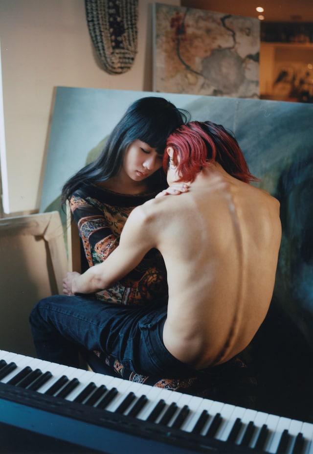 Kaishui Yikai Liu, Between Your Eyes and Mine (2025) 1